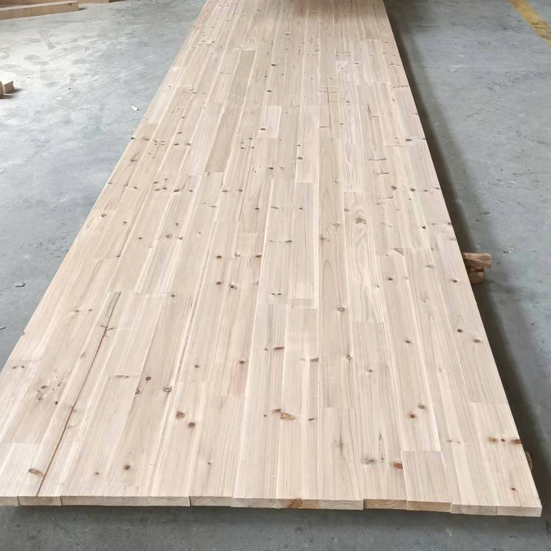 Kinesisk gran CLT
